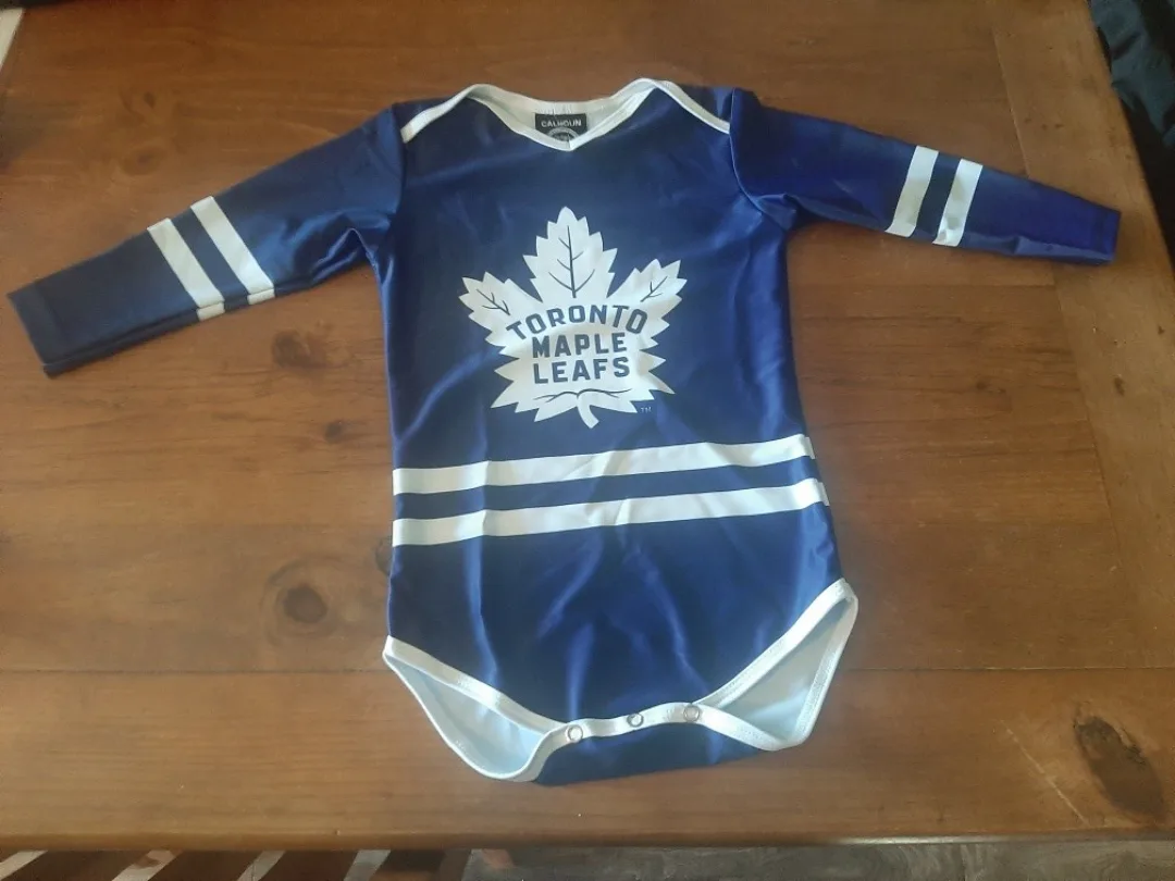 Toronto Maple Leafs Hockey Bodysuit image indicator(3)