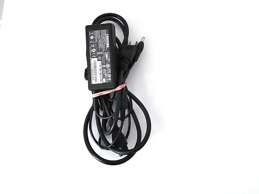 Toshiba Laptop Charger image indicator(2)