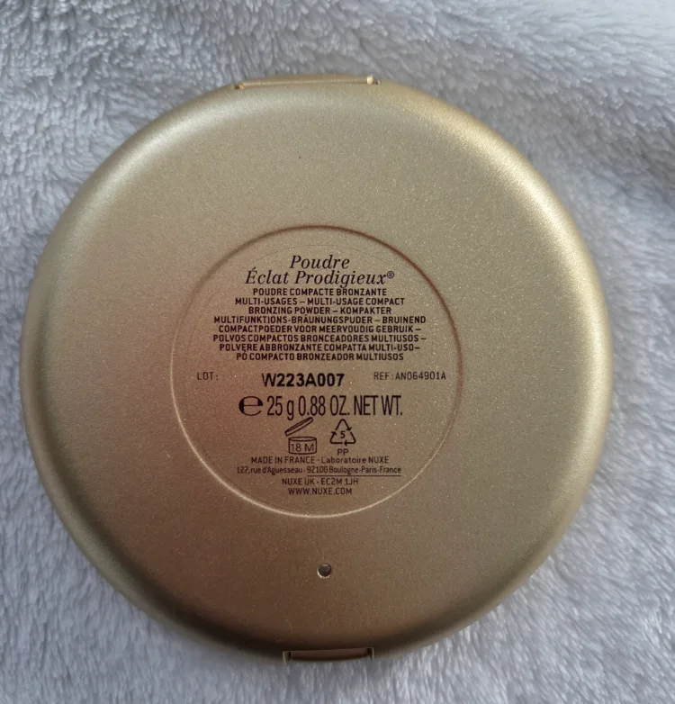 Nuxe Paris Prodigieux Bronzing Powder image indicator(2)