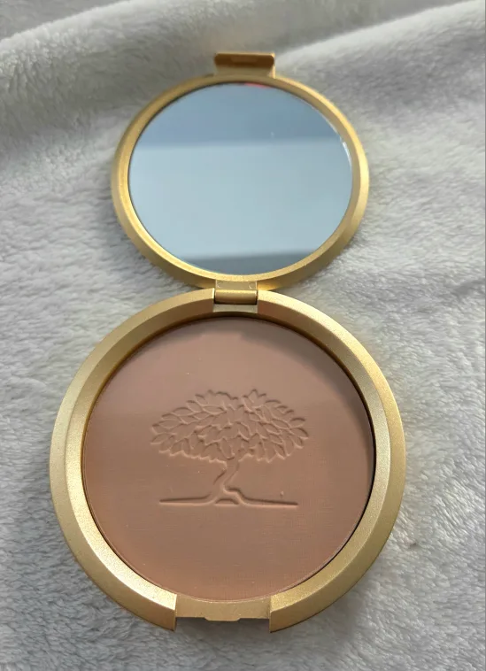 Nuxe Paris Prodigieux Bronzing Powder image indicator(3)