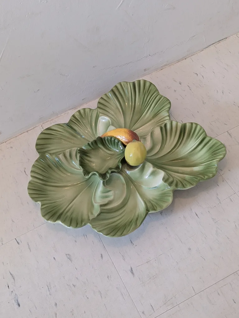 Napco Ceramic Cabbage Leaf Dish image indicator(2)