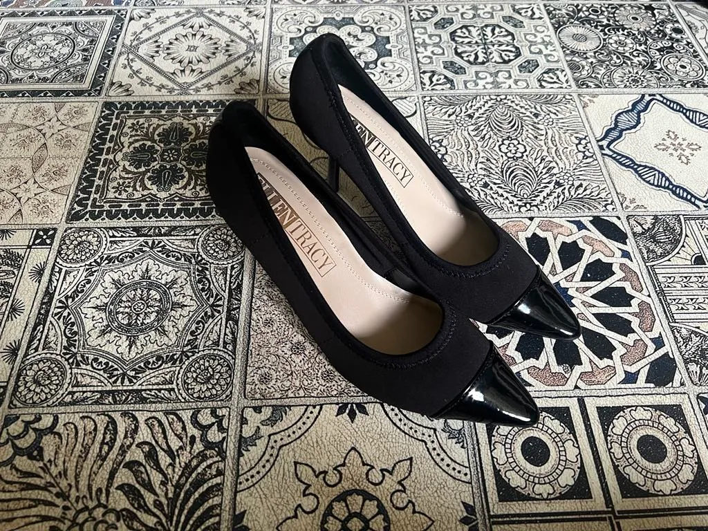 Ellen Tracy Black Heels