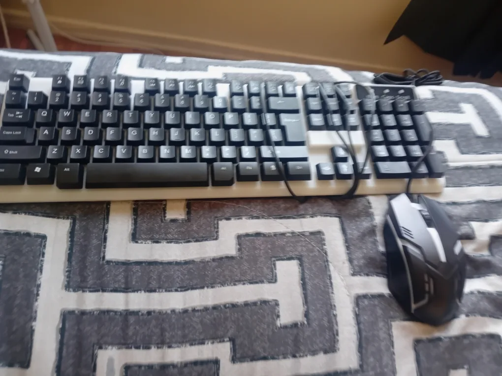 Gaming Keyboard and Mouse Set thumbnail