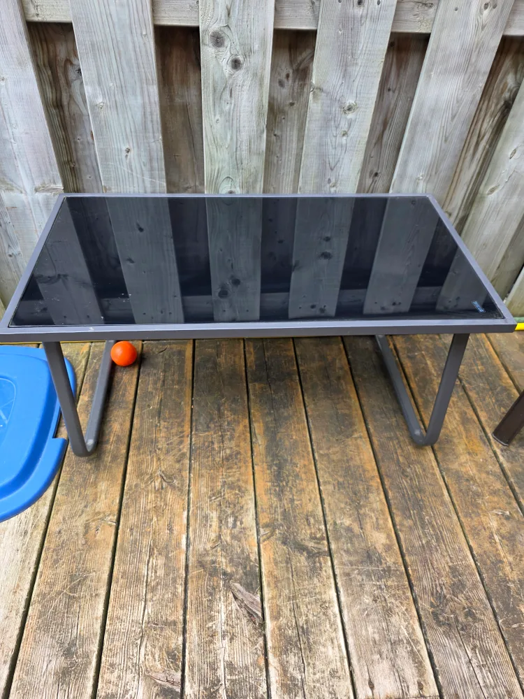 Outdoor coffee table thumbnail