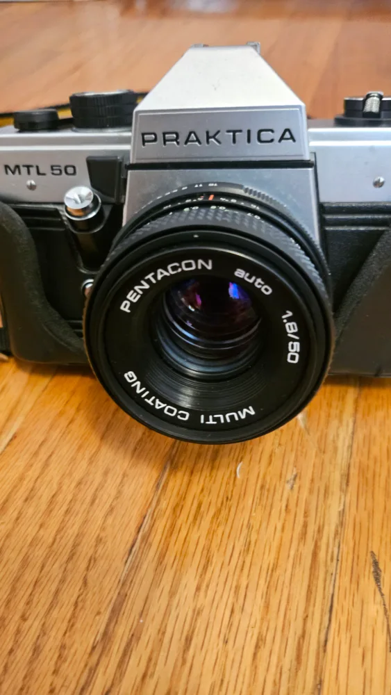 Praktica MTL 50 35mm Film Camera w/ Pentacon Lens thumbnail