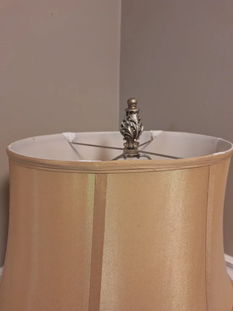 Decorative Silver Elephant Lamp from Bombay image indicator(3)