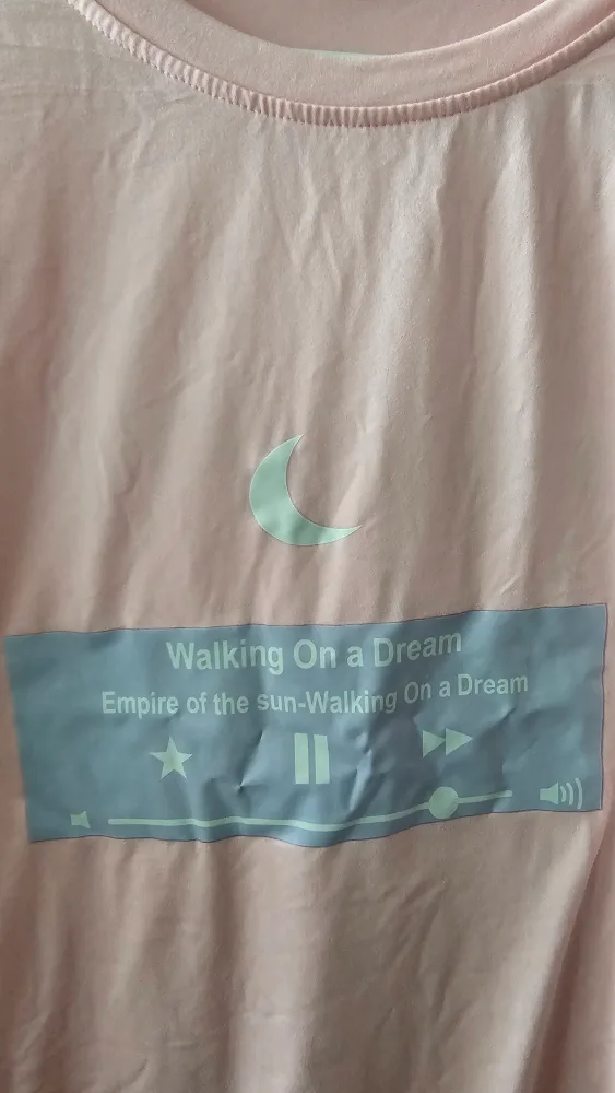 💚 Pink 'Walking on a Dream' Graphic Tee image indicator(2)