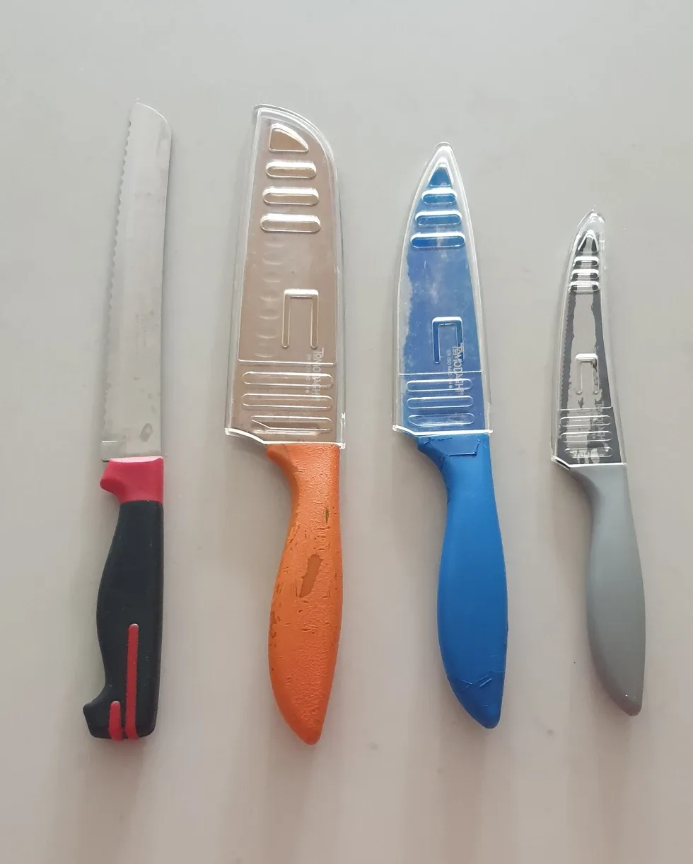 4 Piece Knife Set - Tomodachi thumbnail