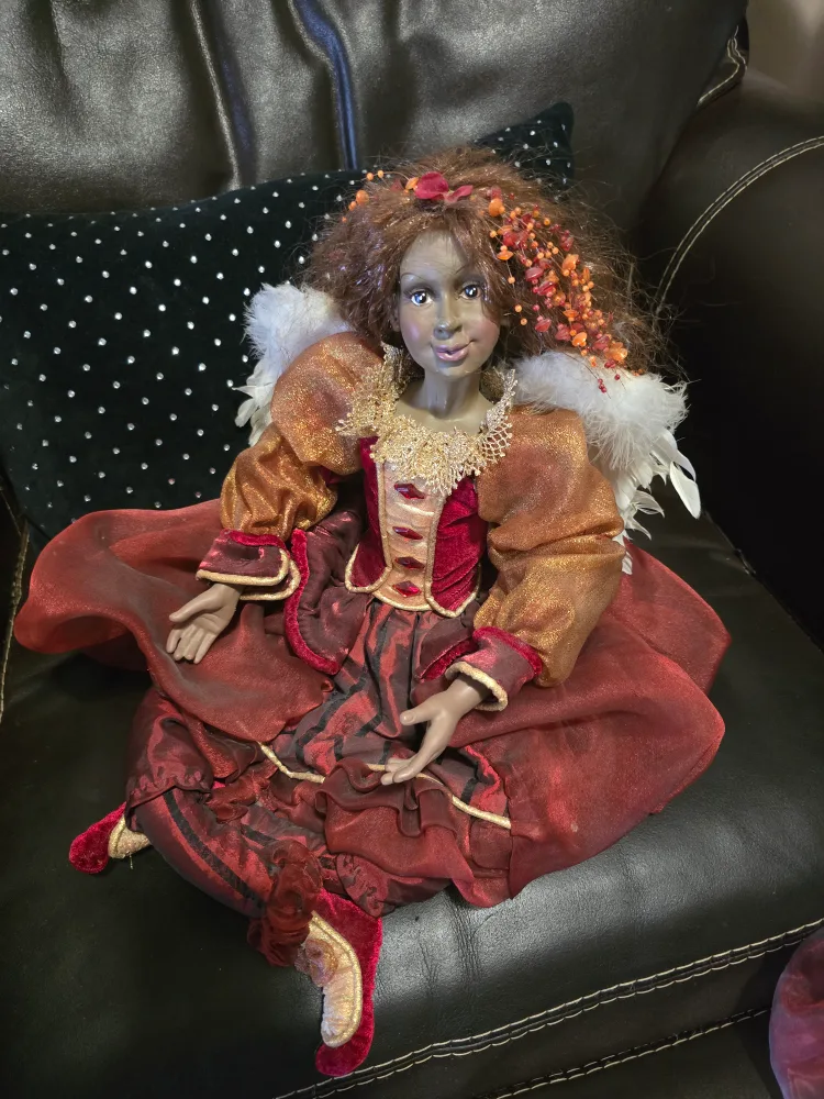 Collectible Angel Doll 🇨🇦 thumbnail