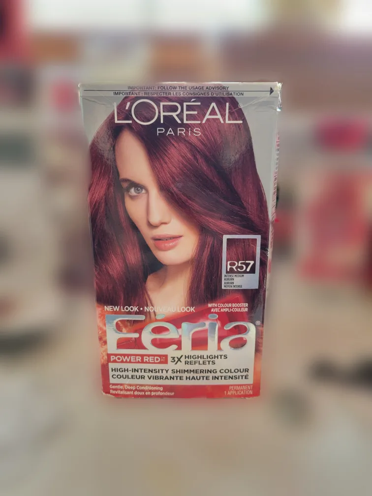 L'Oréal Paris Feria R57 Power Red Hair Dye thumbnail