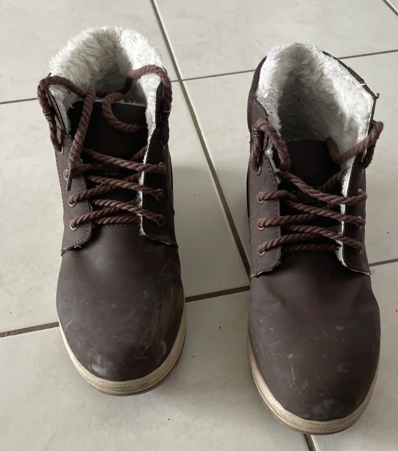 Snow/winter shoes thumbnail