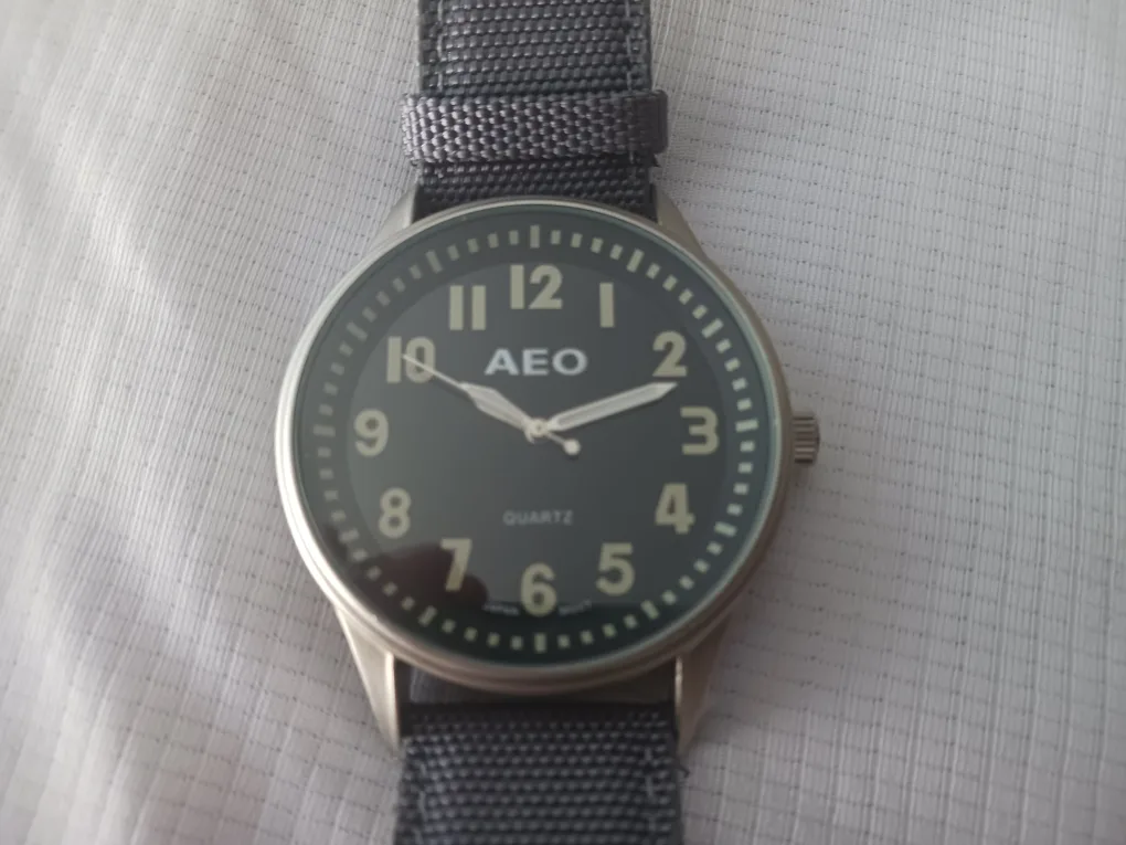 AEO Quartz Watch - Grey Strap thumbnail