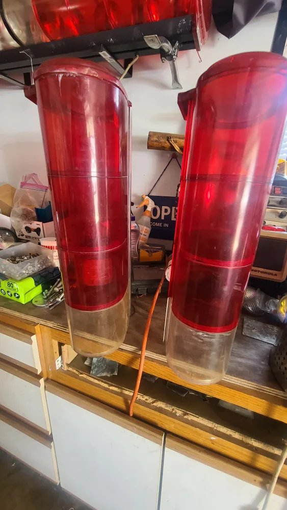 FEDERAL SIGNAL AERODYNIC DOMES image indicator(9)