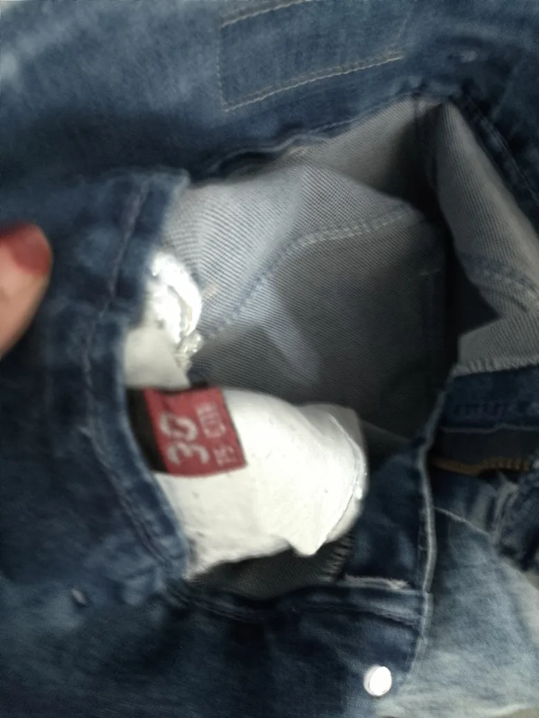 A pair of Light Blue Jeans #freecycle 🥕🌟 image indicator(5)