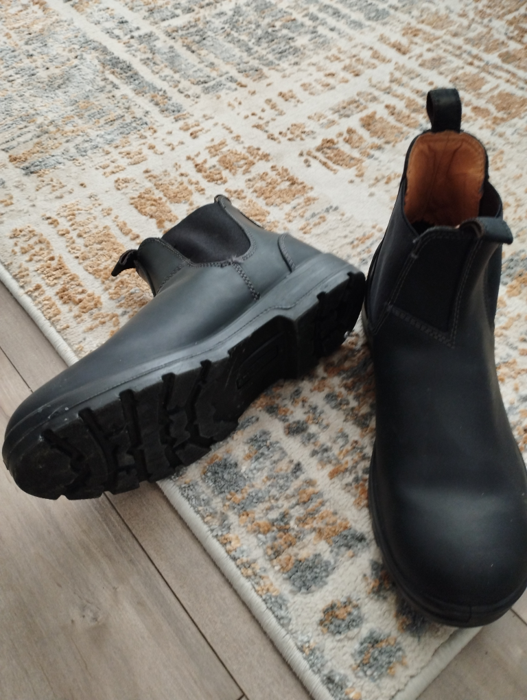 Aquatherm Black Leather Boots - Size 11 - photo 3