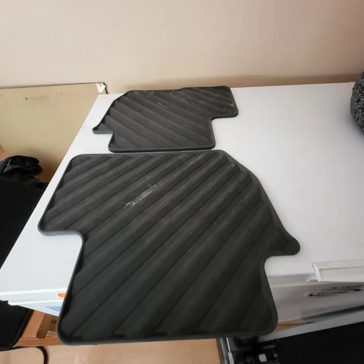 Mitsubishi Outlander 4 PHEV Floor Mats - Black image indicator(4)