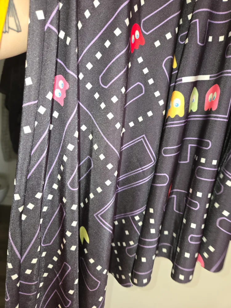 Pac-Man dress image indicator(3)