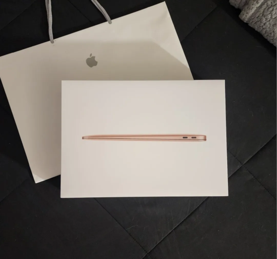 MacBook Air BOX + BAG ONLY image indicator(6)