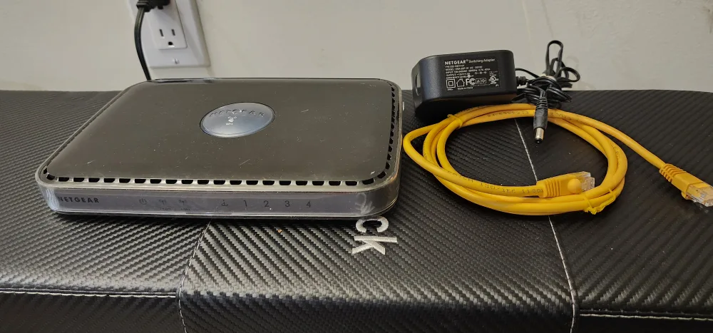 NETGEAR RangeMax Duo Wireless-N Router WNDR3300 🥕 image indicator(2)