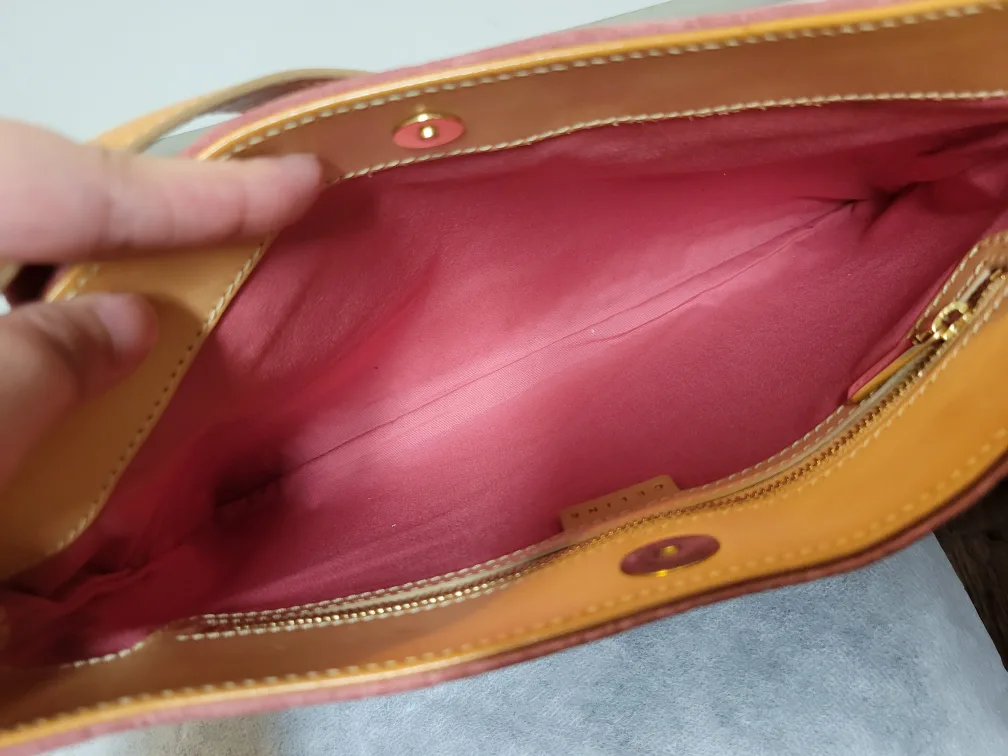 Celine Pink Suede Shoulder Bag image indicator(7)