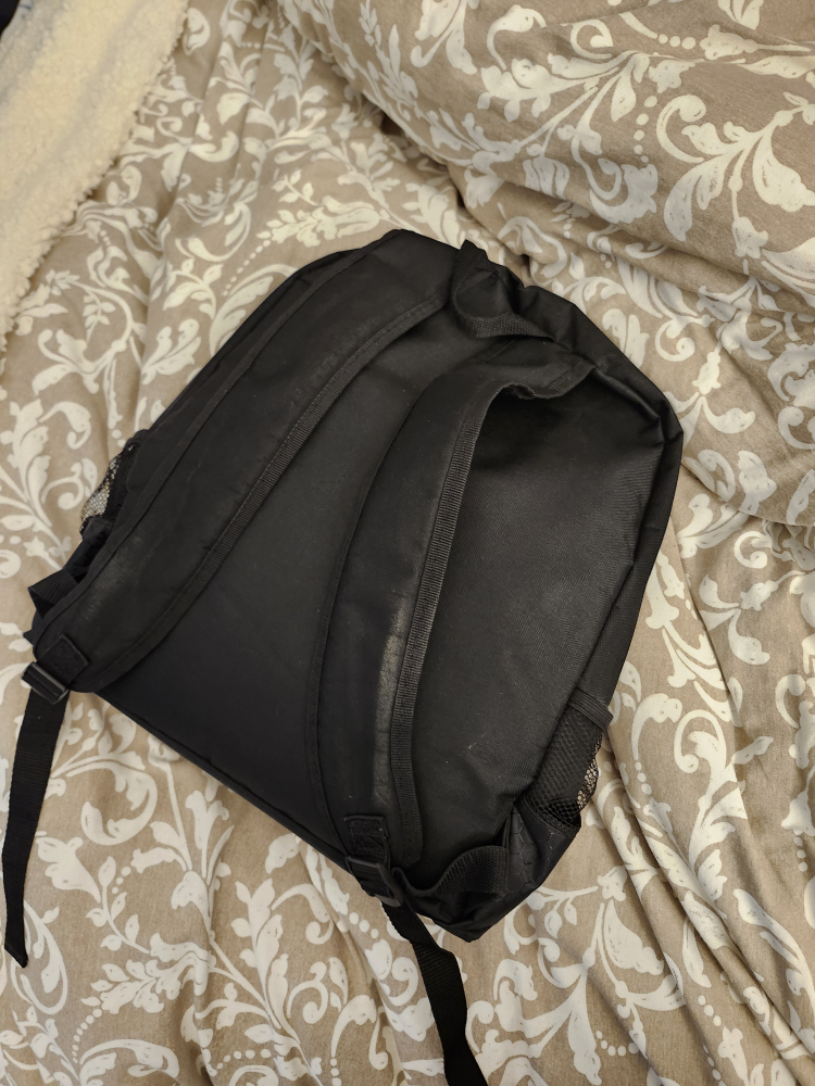 Black Backpack #Freecycle - photo 2