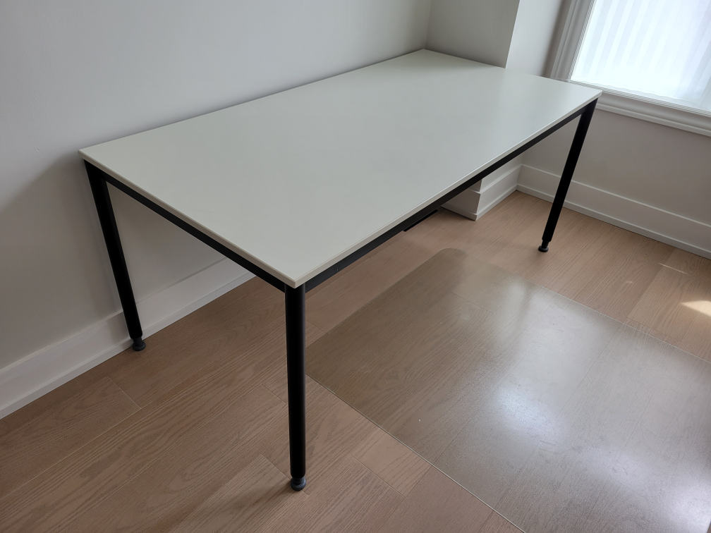 White desk with metal frame