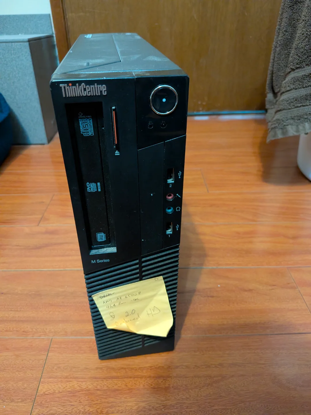 Lenovo ThinkCentre M Series Desktop Computer thumbnail