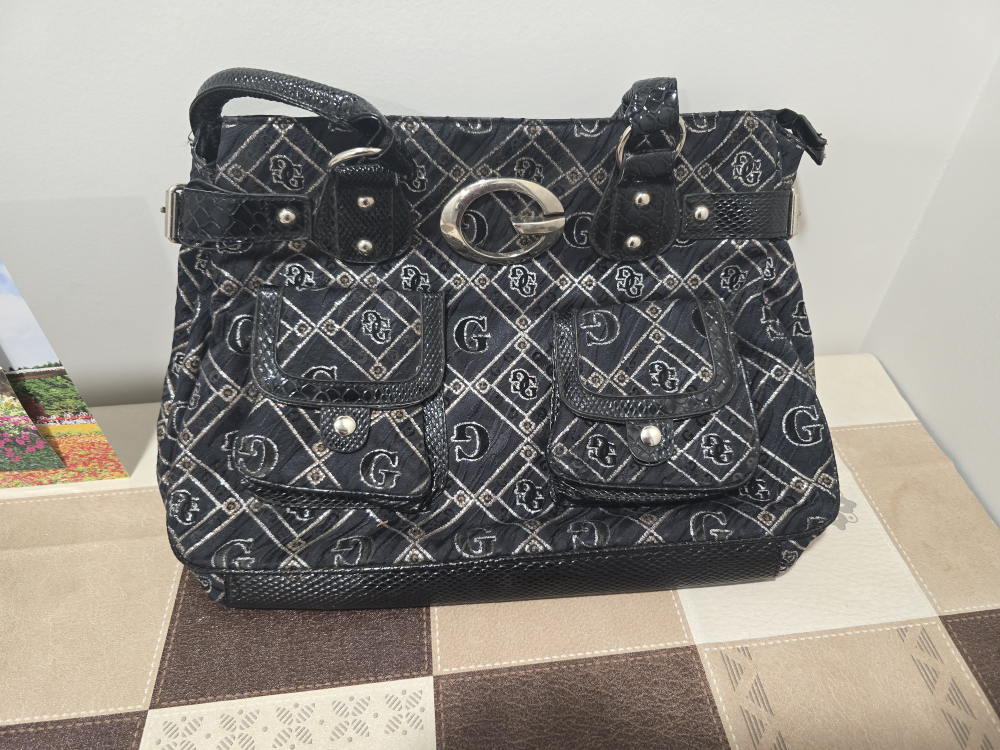 Handbag