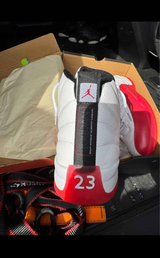 jordan 12 cherry - photo 3
