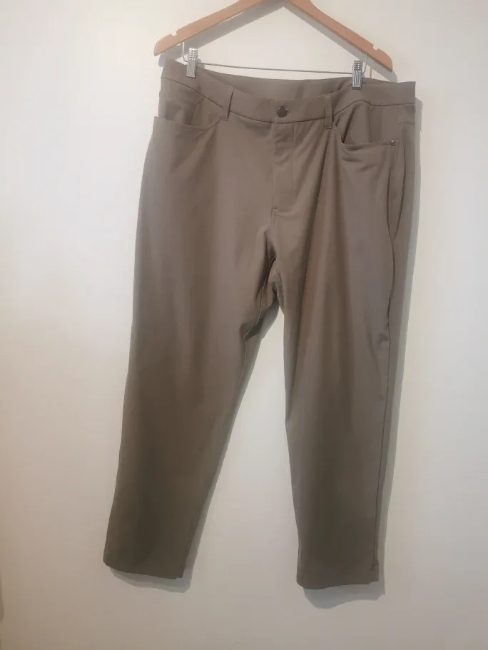Lululemon ABC Classic-Fit Pant 32" *Warpstreme Artifact S40 image indicator(4)