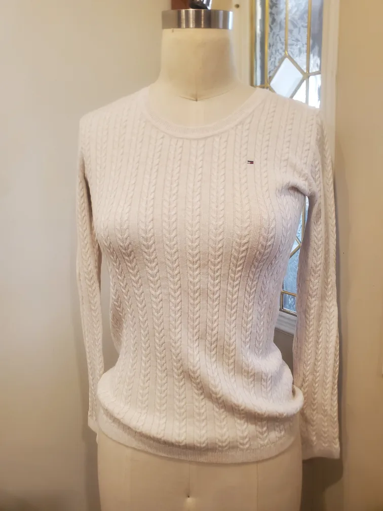 Women's xs T.H thumbnail