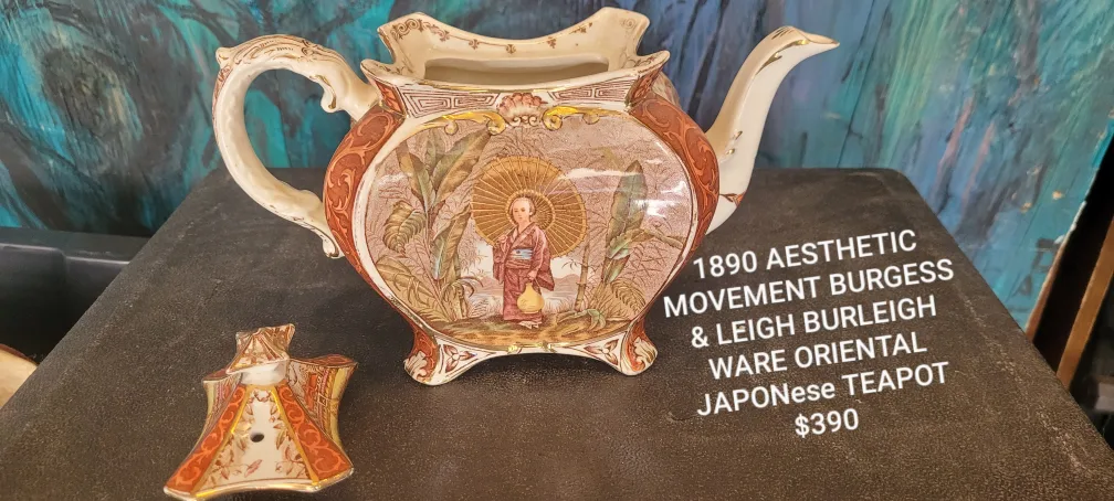Antique Japanese Teapot thumbnail