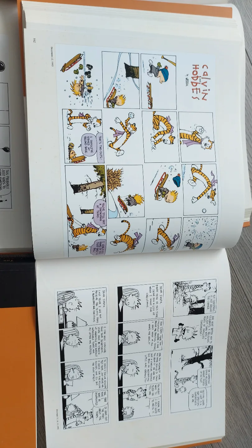 The Complete Calvin and Hobbes Boxset 4 volumes image indicator(8)