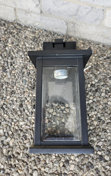 Outdoor Wall Mount Lantern. As it is, pay what you can. - photo 4