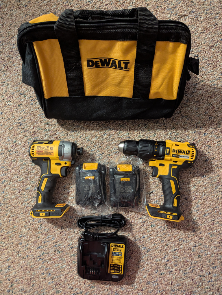 DeWalt Drill Set - photo 4