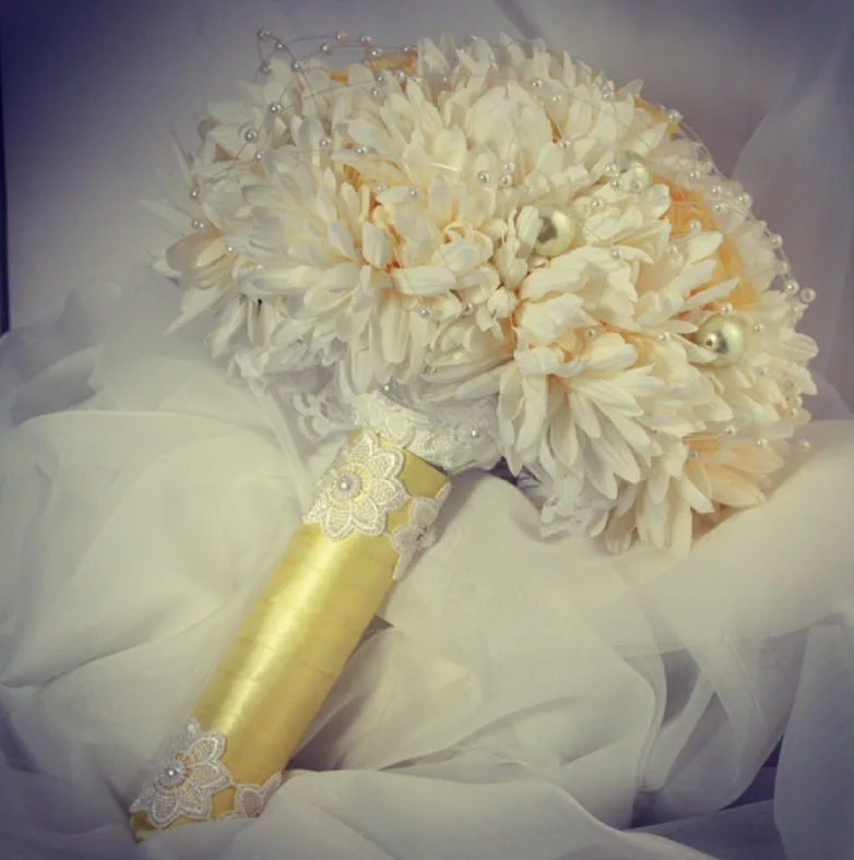 Wedding Bouquet - Yellow & White image indicator(2)