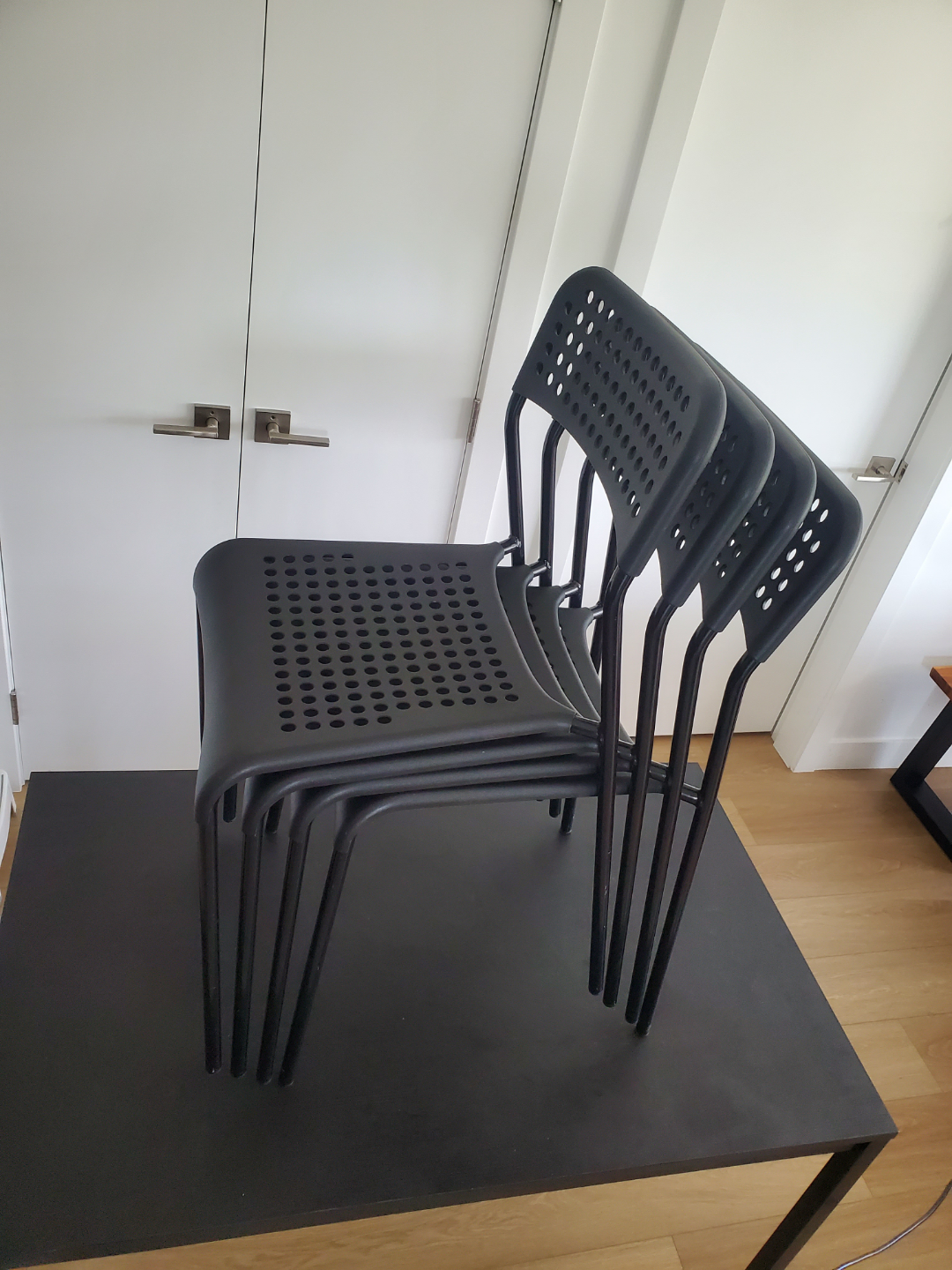 Black Table and Chair Set (4 chairs ) - photo 3
