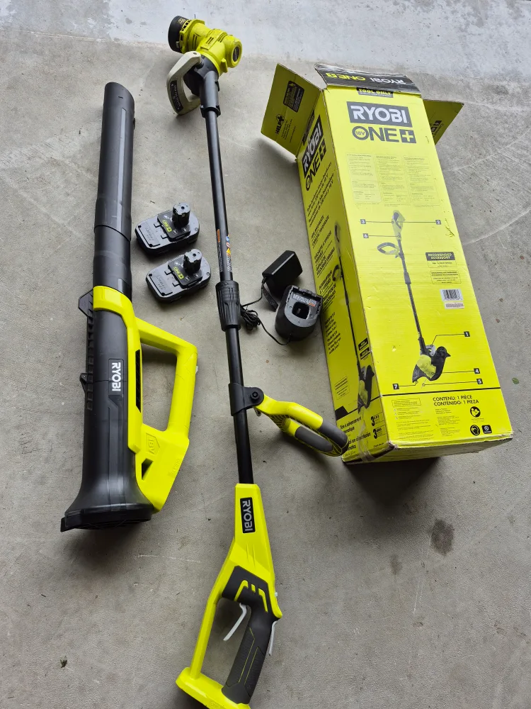 Ryobi ONE+ Cordless Grass Trimmer/Edger & Blower Combo thumbnail