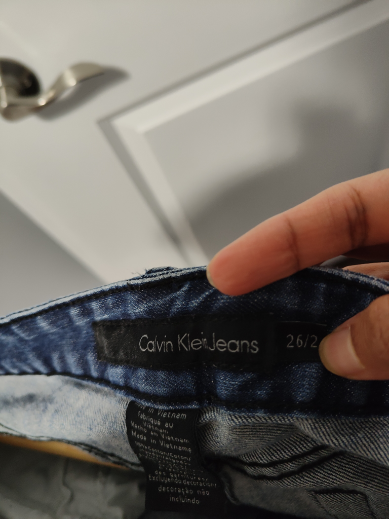 Calvin Klein Jeans with free jacket - photo 2