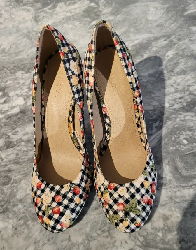 Forever 21 Picnic Floral Strawberry Cherry Gingham Heels image indicator(3)