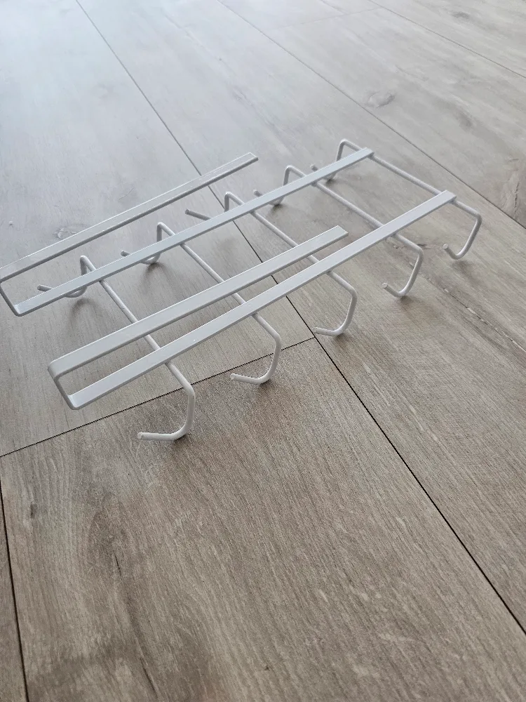 Under-the-shelf mug holder image indicator(4)