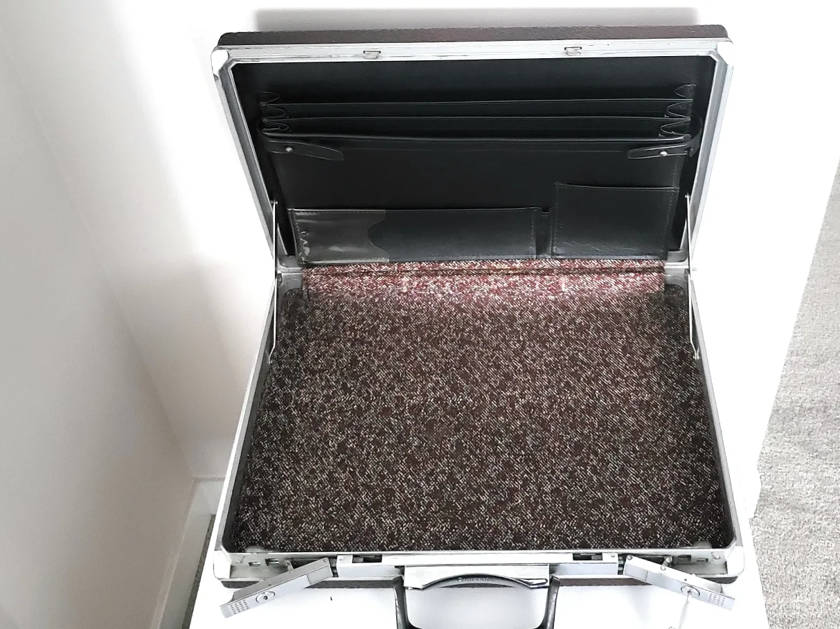 Vintage Samsonite Briefcase image indicator(7)