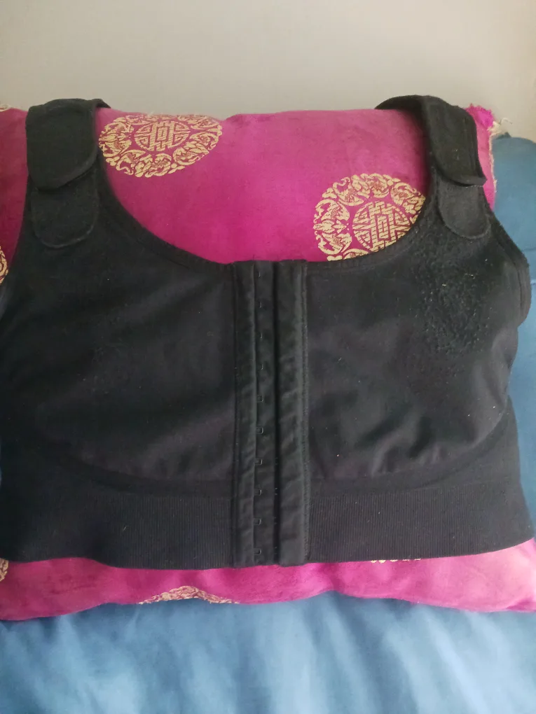 Amoena Sina 48/50 Post Surgery Bra thumbnail