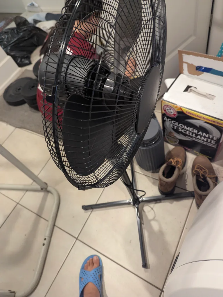 Black Standing Fan#freecycle image indicator(2)