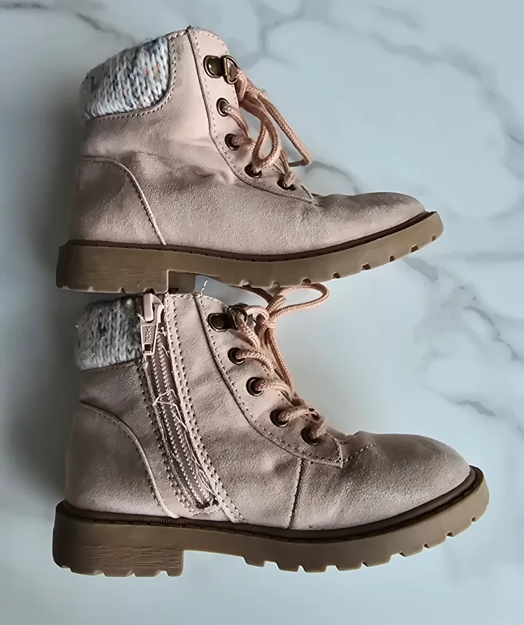Girls Pink Boots with Knit Trim - Size 9 US thumbnail