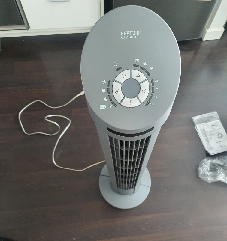 Seville Classics UltraSlimline Tower Fan