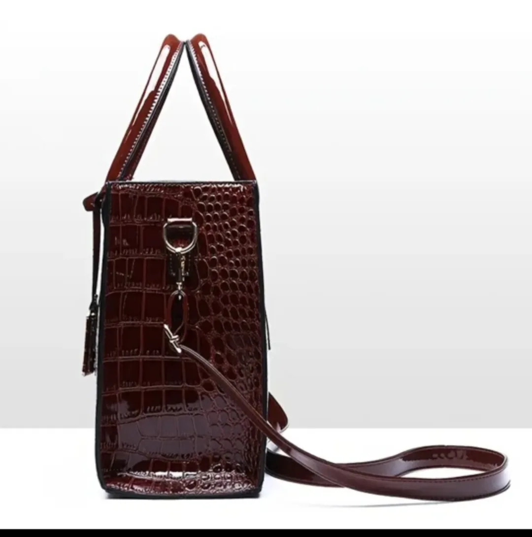 BRAND NEW Brown Faux Crocodile Leather Handbag image indicator(7)