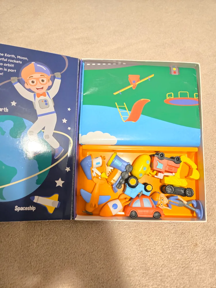 Blippi My Busy Books - Storybook & Playmat image indicator(2)