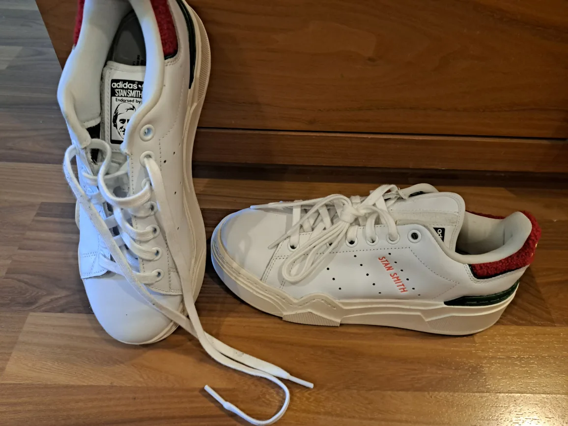 Adidas Stan Smith White Sneakers image indicator(3)