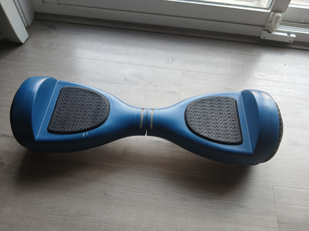 Dark Blue Hoverboard with LED lights and charger included